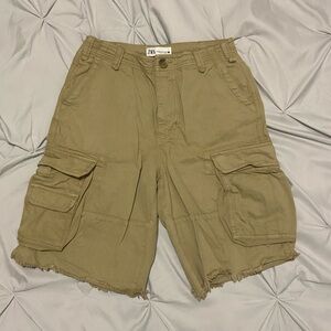zara khaki cargo shorts